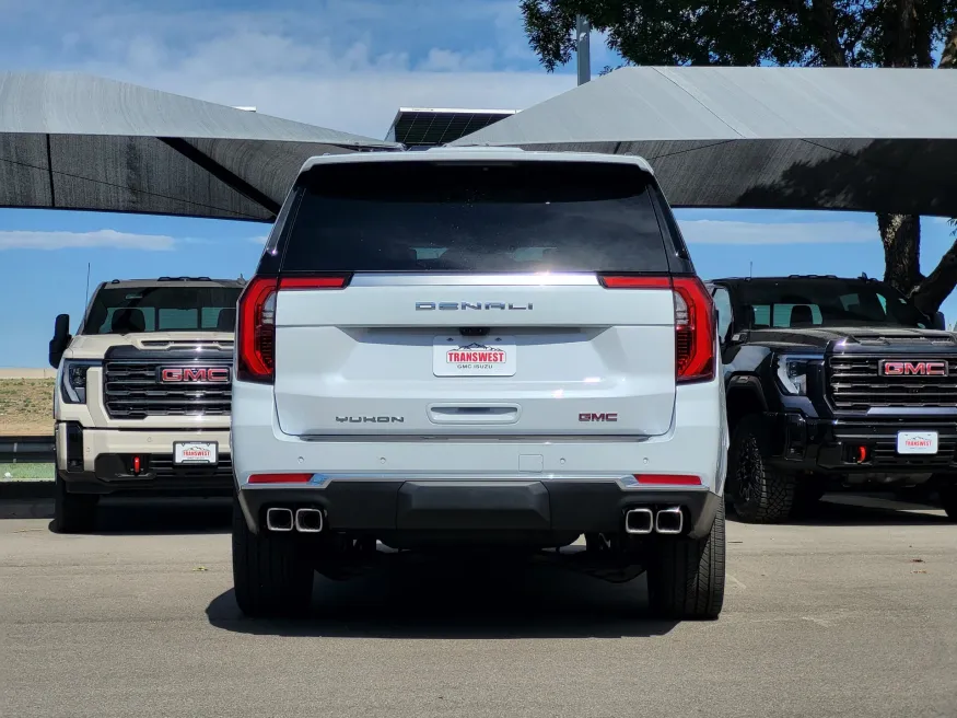 2026 GMC Yukon XL Denali | Photo 5 of 26