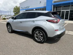 2016 Nissan Murano | Thumbnail Photo 2 of 18