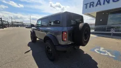 2022 Ford Bronco | Thumbnail Photo 6 of 30