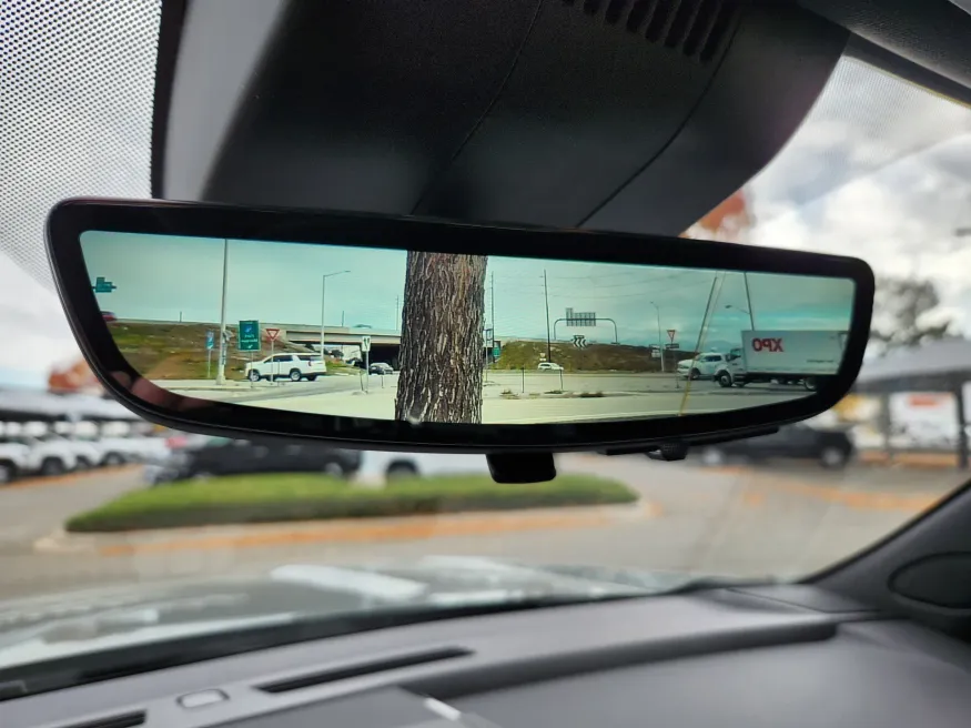 2026 GMC Yukon AT4 Ultimate | Photo 31 of 33