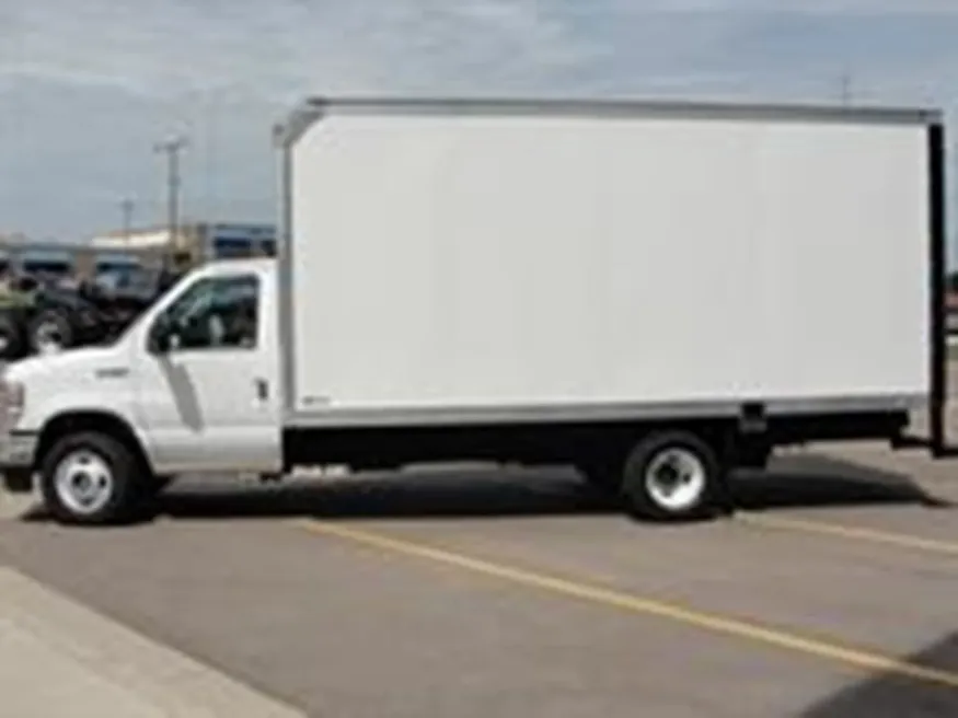 2026 Ford E-450 | Photo 2 of 10