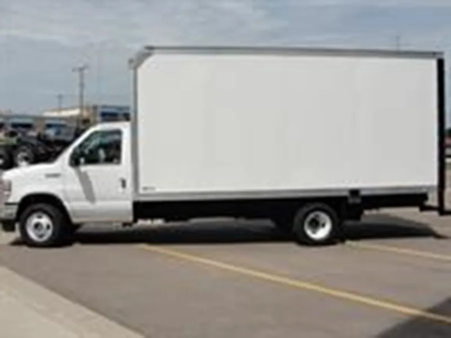 2026 Ford E-450 | Photo 2 of 10