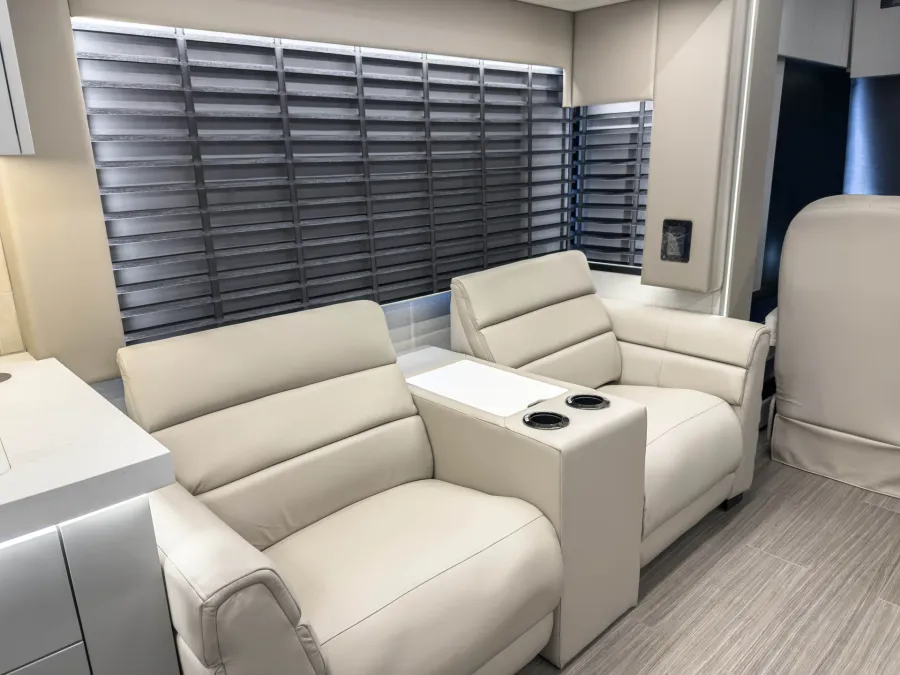New 2026 Newmar King Aire 4521 in Belton, MO - Class A RV