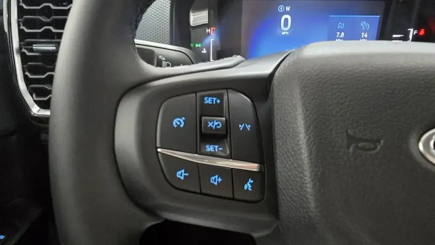 2025 Ford Ranger | Photo 15 of 29