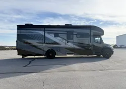 2026 Newmar Grand Star 3444 | Thumbnail Photo 4 of 47