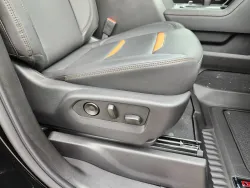 2026 GMC Sierra 1500 AT4 | Thumbnail Photo 18 of 31