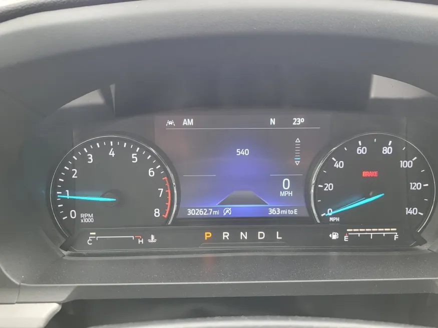 2023 Ford Explorer XLT | Photo 14 of 32