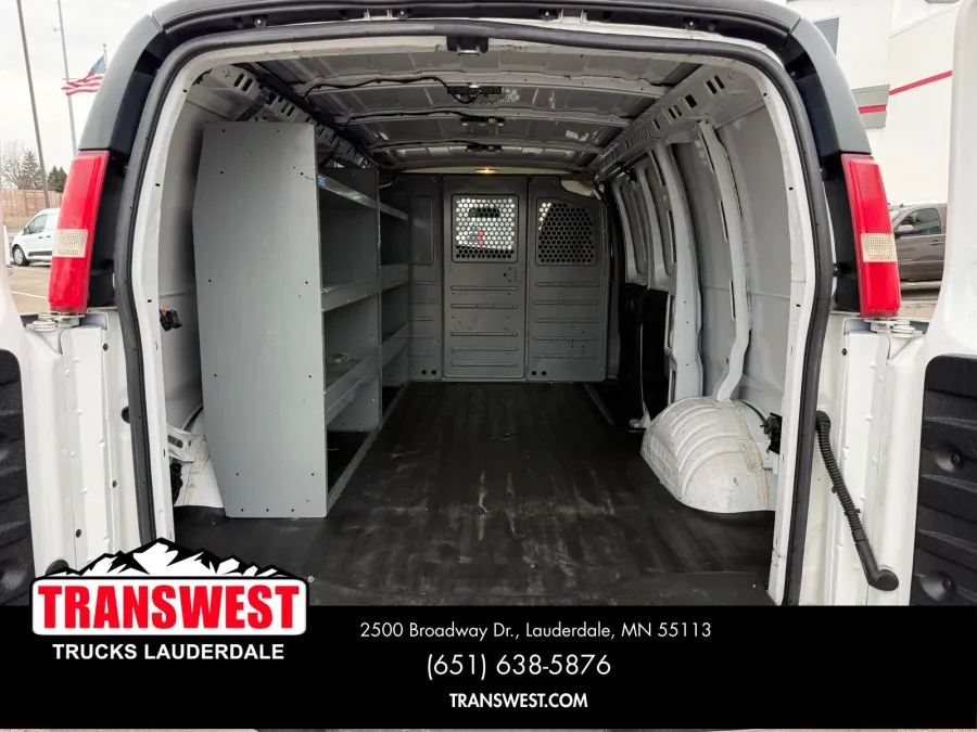 2015 Chevrolet Express 2500 Work Van | Photo 11 of 21