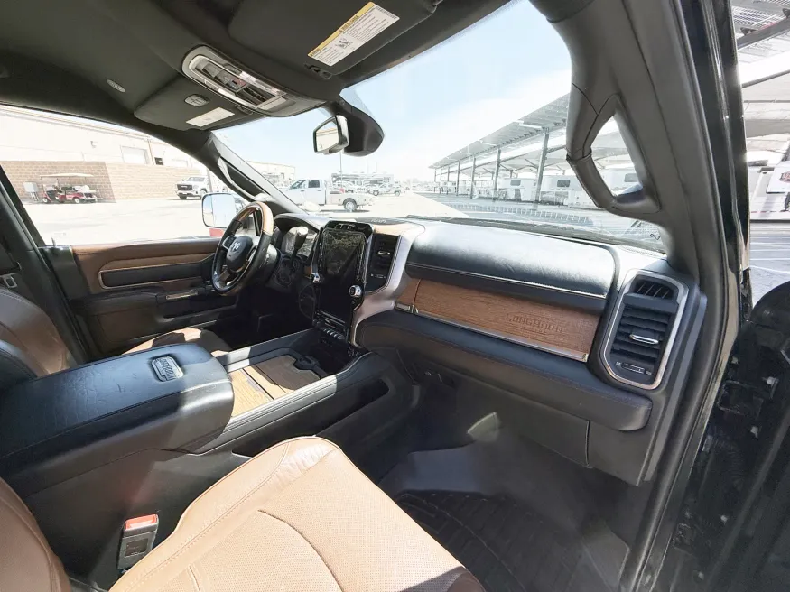 2019 RAM 2500 Laramie Longhorn | Photo 20 of 21