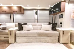 2026 Emerald Luxury Coaches Prevost H3-45 Triple Slide | Thumbnail Photo 7 of 23