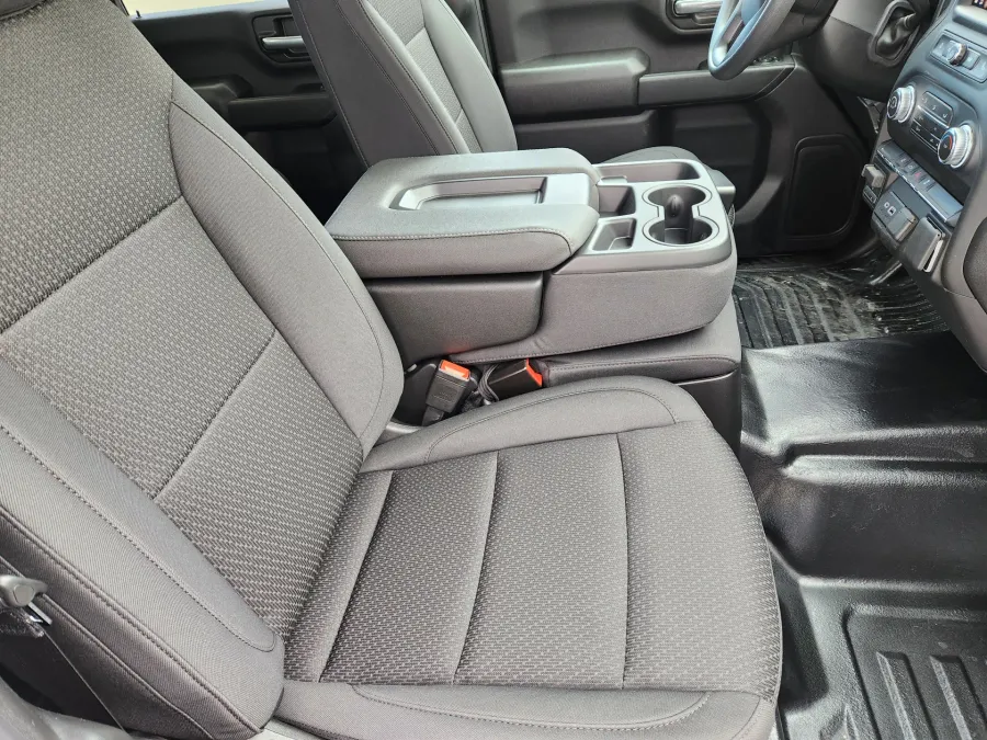 2026 GMC Sierra 2500HD Pro | Photo 9 of 20