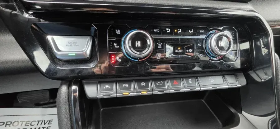 2024 GMC Sierra 1500 | Photo 23 of 32