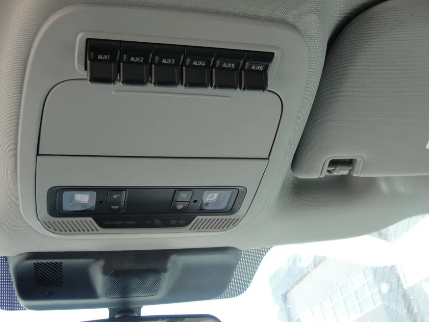 2026 Ford F-550 | Photo 12 of 16