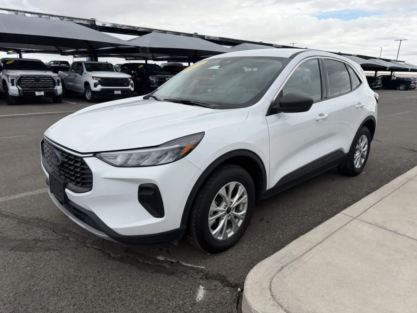 2024 Ford Escape Active | Photo 3 of 16