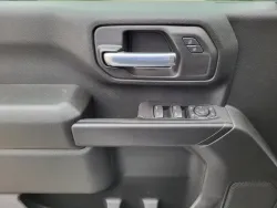 2026 GMC Sierra 2500HD Pro | Thumbnail Photo 18 of 24