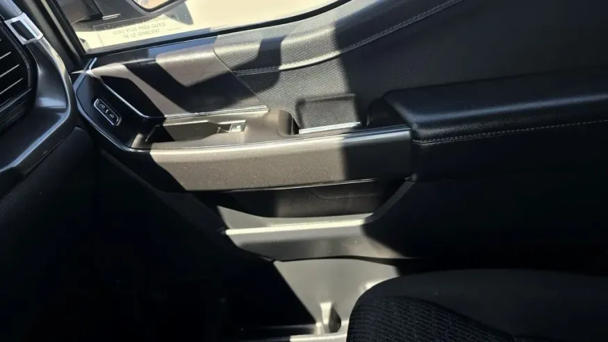 2023 Ford F-150 | Photo 27 of 30