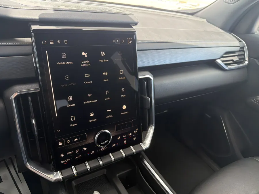 2024 GMC Acadia AWD Elevation | Photo 20 of 25
