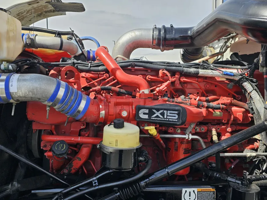 2019 Peterbilt 367 | Photo 9 of 19