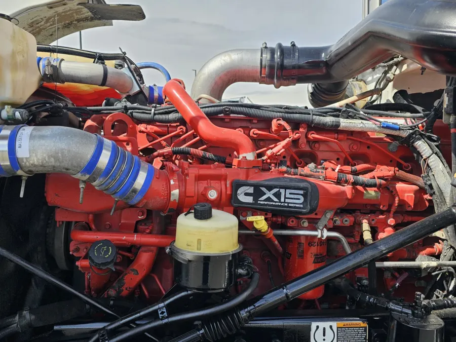 2019 Peterbilt 367 | Photo 9 of 19