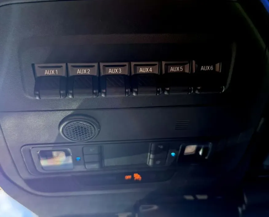 2025 Ford Bronco | Photo 22 of 26