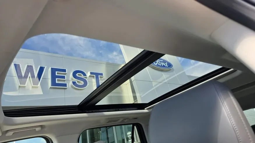 2025 Ford Expedition Max | Photo 33 of 40