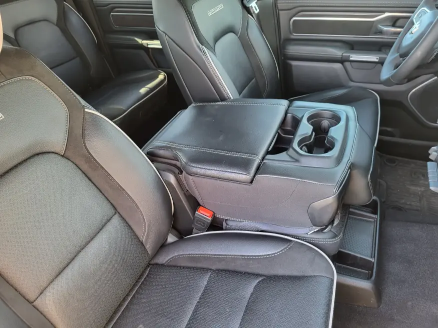 2025 RAM 1500 Laramie | Photo 12 of 24