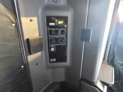 2026 Kenworth W900 | Thumbnail Photo 16 of 17