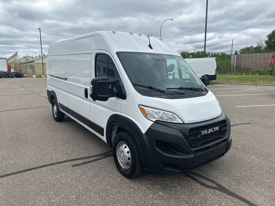2023 RAM ProMaster 2500 High Roof | Photo 6 of 16