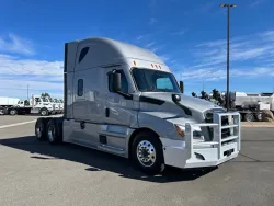 2022 Freightliner Cascadia 126 | Thumbnail Photo 5 of 24