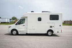 2026 Pleasure-way Plateau XLTW | Thumbnail Photo 1 of 24