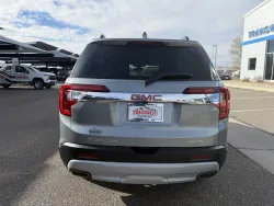 2023 GMC Acadia SLT | Thumbnail Photo 3 of 24