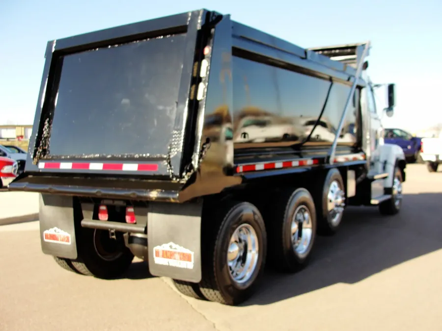 2018 Western Star 4700 | Photo 5 of 20