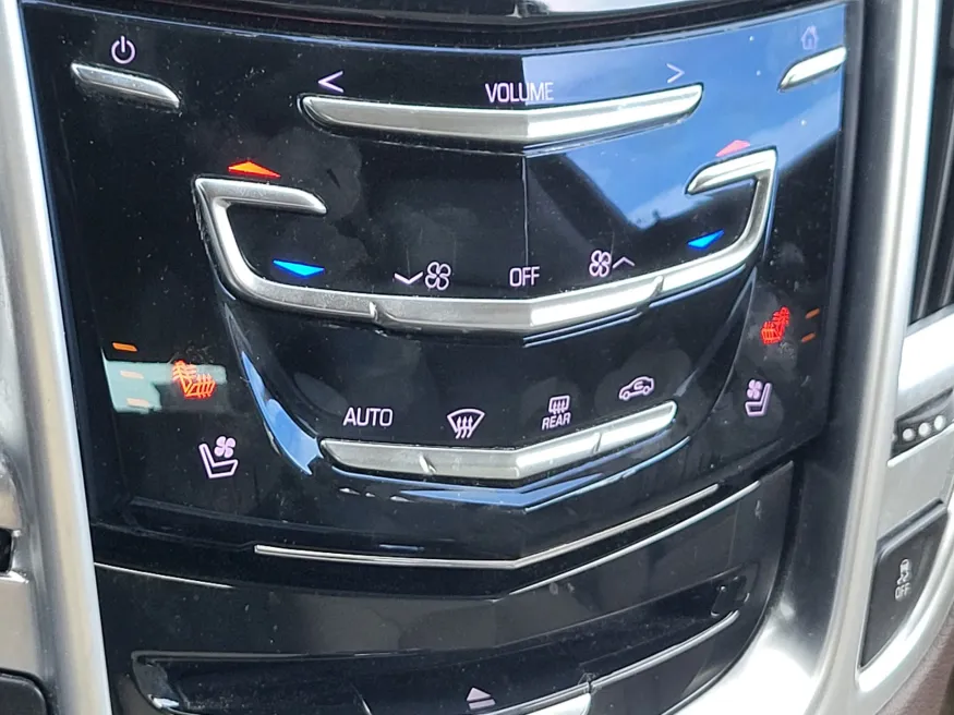 2015 Cadillac SRX Premium Collection | Photo 17 of 27