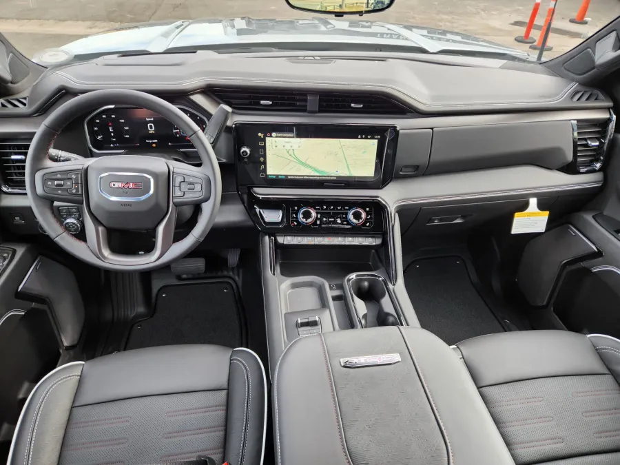 2026 GMC Sierra 2500HD AT4X | Photo 19 of 24