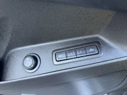 2020 Chevrolet Equinox Premier | Thumbnail Photo 14 of 22