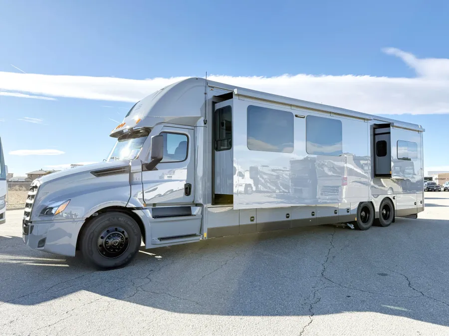 2026 Renegade XL 45 DBM | Photo 23 of 31