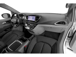 2024 Chrysler Pacifica | Thumbnail Photo 22 of 24