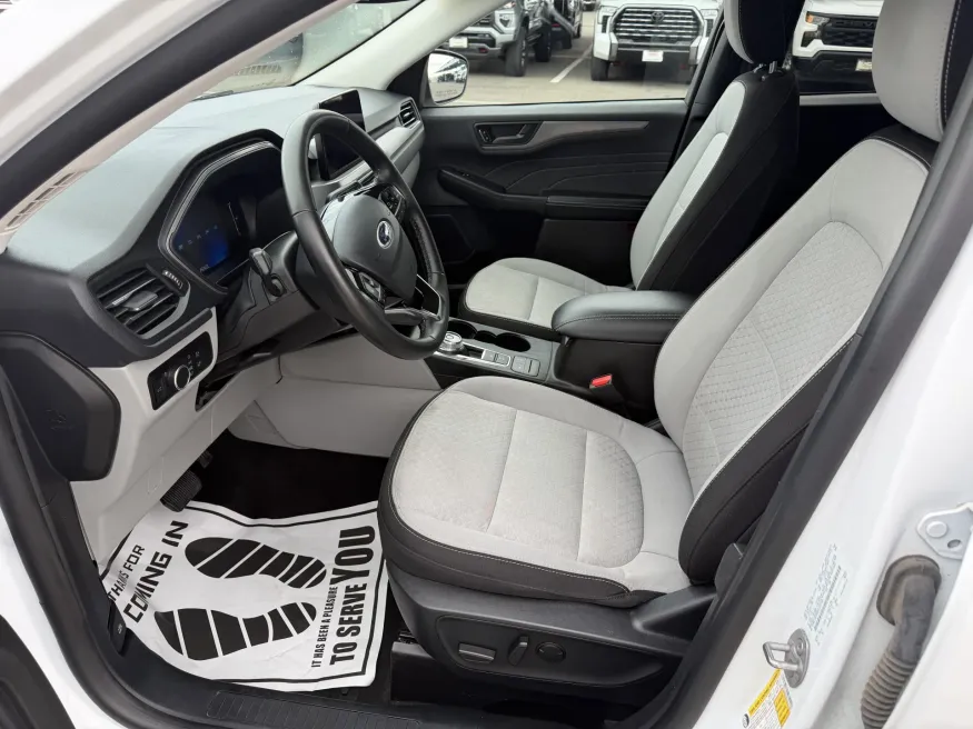 2024 Ford Escape Active | Photo 12 of 16