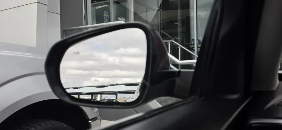 2024 Chevrolet Trailblazer | Photo 11 of 29