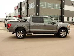 2022 Ford F-150 XLT | Thumbnail Photo 11 of 28
