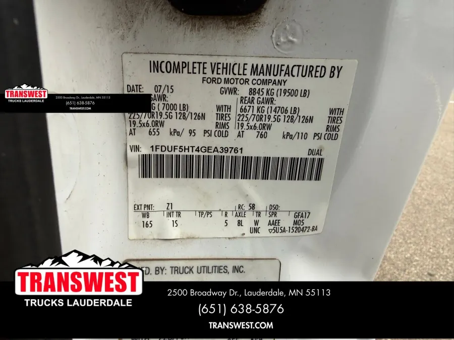 2016 Ford Super Duty F-550 XL | Photo 16 of 20