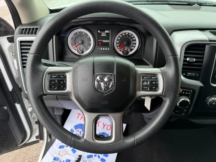 2024 RAM 1500 Classic SLT | Photo 13 of 21