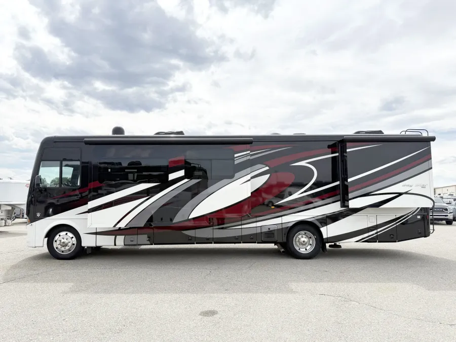 2021 Newmar Bay Star 3626 | Photo 20 of 27