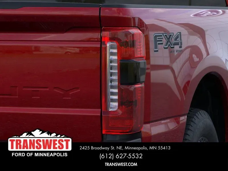 2026 Ford Super Duty F-350 Lariat | Photo 20 of 22