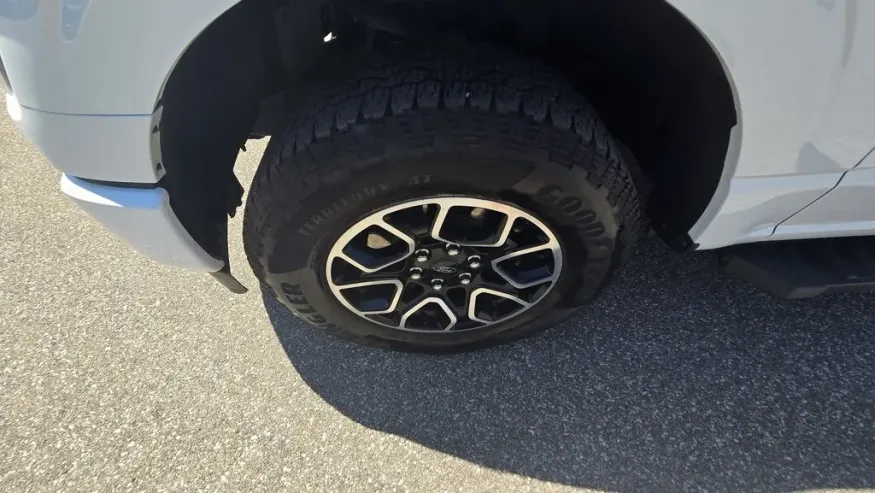 2023 Ford F-150 | Photo 10 of 30