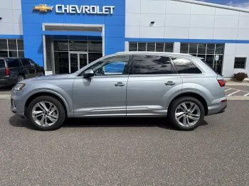 2024 Audi Q7 Premium Plus