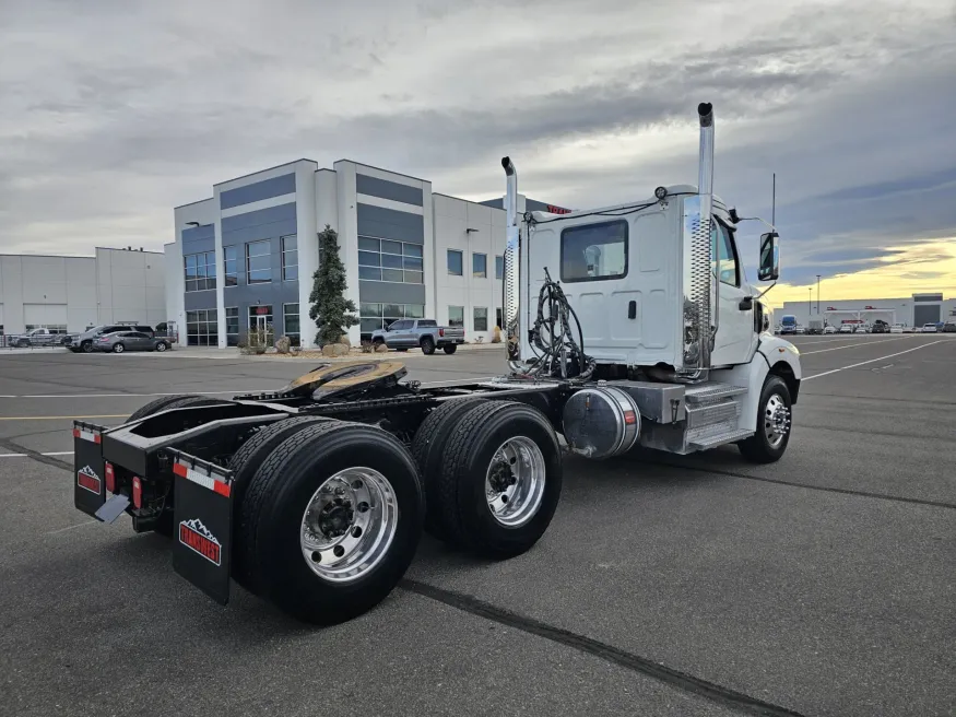 2022 Western Star 49X | Photo 8 of 18