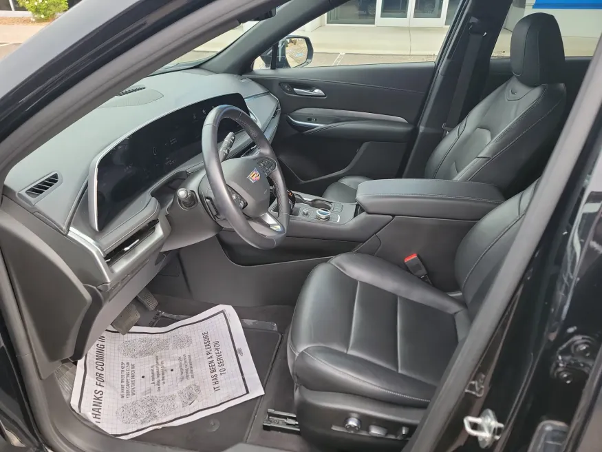 2024 Cadillac XT4 AWD Premium Luxury | Photo 11 of 19