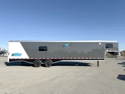 2026 Logan Coach Horse Power Burandt Edition | Thumbnail Photo 2 of 22