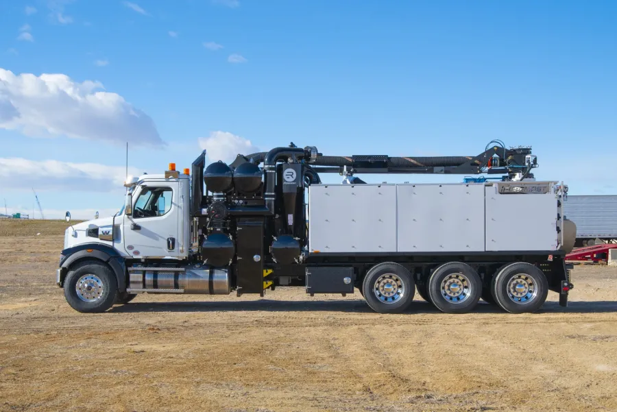 2026 Rival T10 | Photo 2 of 7